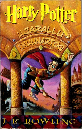 J.K. Rowling: Harry Potter ujaraallu inuunartoq (Paperback, Kalâtdlisut language, 2002, Atuakkiorfik)